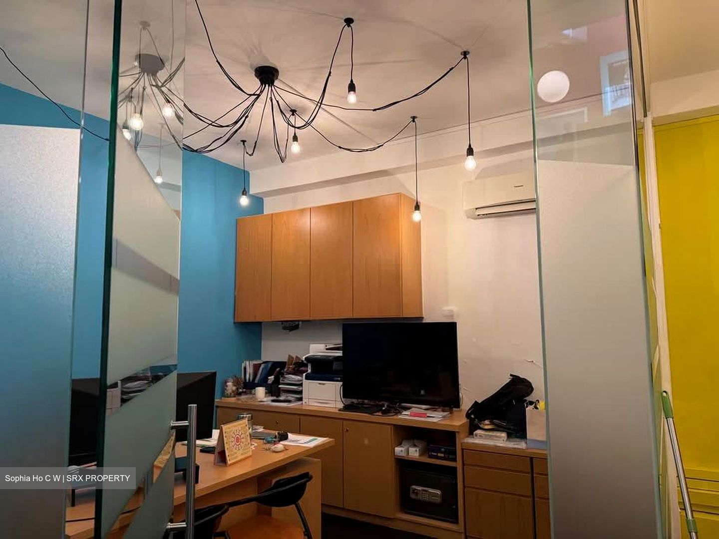 Amoy Street (D1), Office #541521821